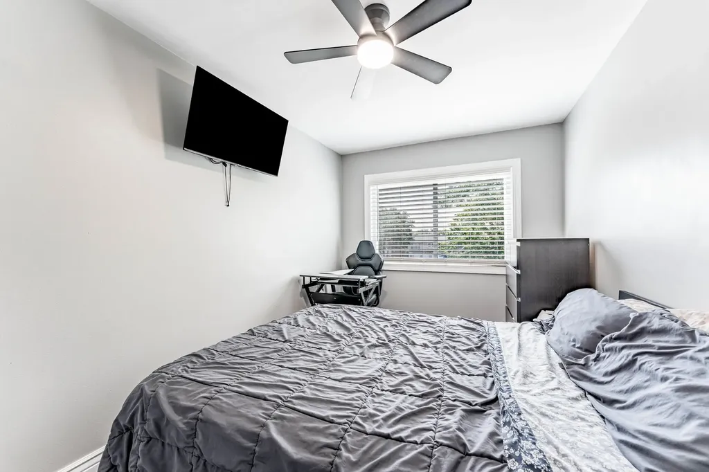 234 Algonquin Court Bolingbrook IL 60440