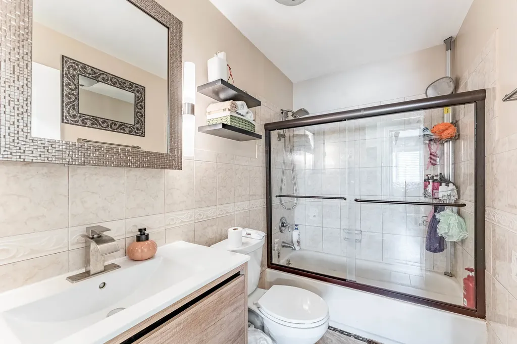 234 Algonquin Court Bolingbrook IL 60440