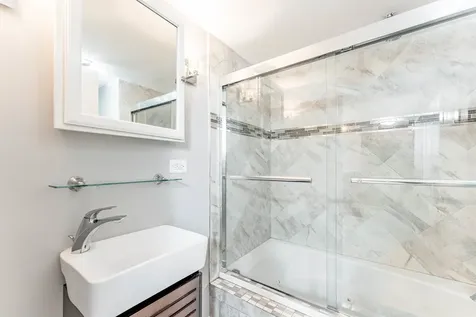 234 Algonquin Court Bolingbrook IL 60440