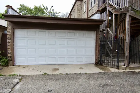 2859 North Kostner Avenue Chicago IL 60641