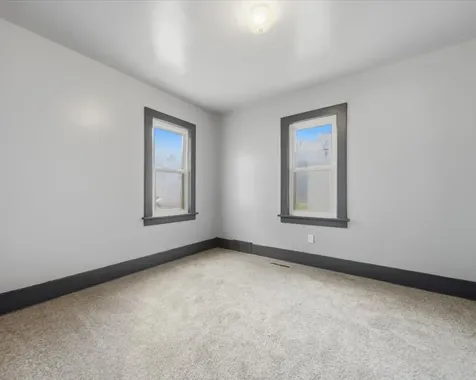 704 12TH Avenue Sterling IL 61081