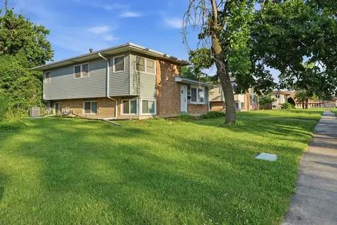 106 Well Street Park Forest IL 60466