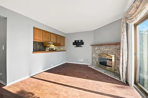 875 North Tamarac Boulevard Addison IL 60101
