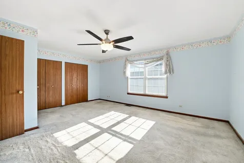 875 North Tamarac Boulevard Addison IL 60101