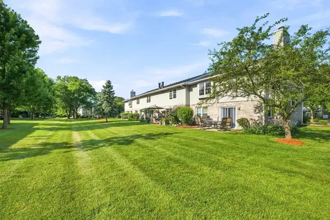 875 North Tamarac Boulevard Addison IL 60101
