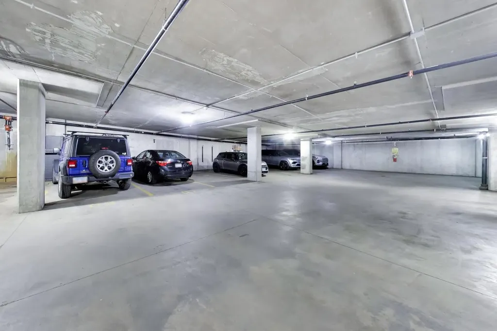 520 West Huron Street Chicago IL 60654