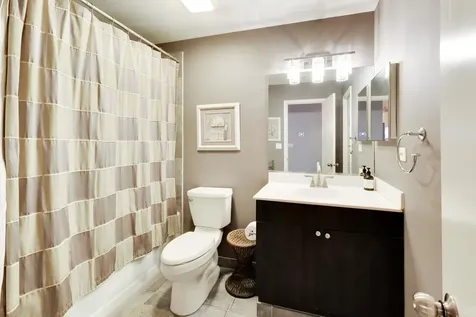 520 West Huron Street Chicago IL 60654
