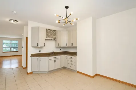 1896 Keystone Place Schaumburg IL 60193