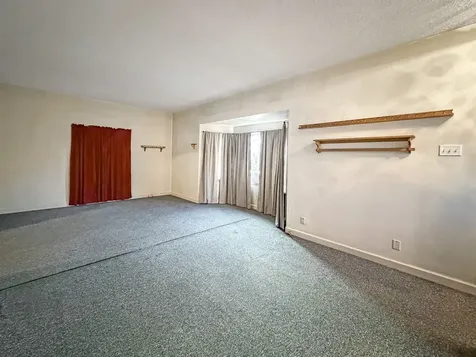 105 West High Street Orangeville IL 61060