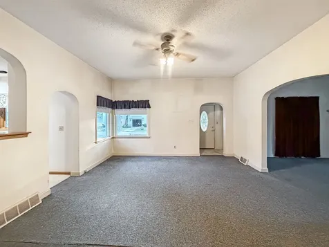 105 West High Street Orangeville IL 61060