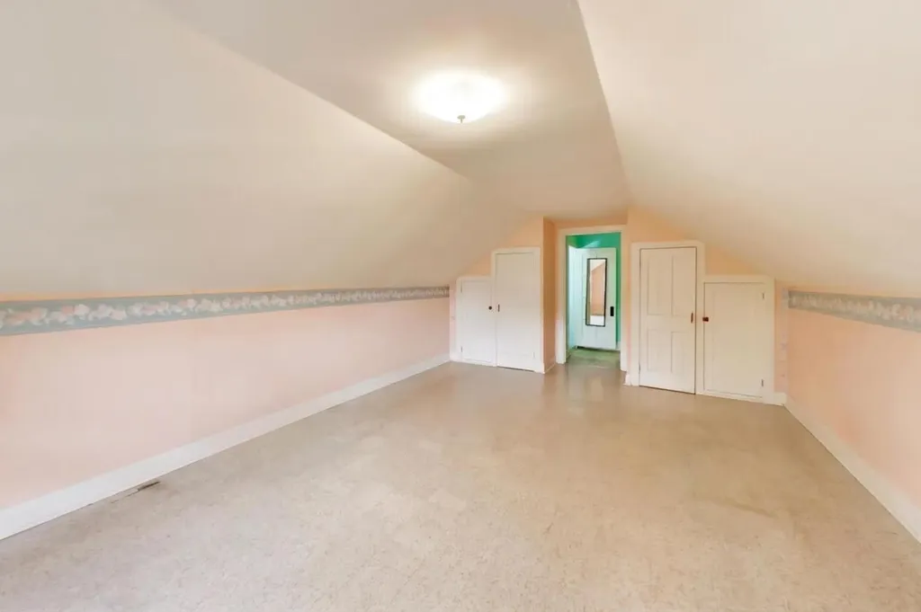 5829 North Mobile Avenue Chicago IL 60646