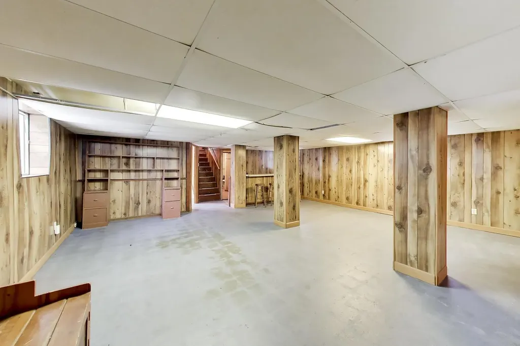 5829 North Mobile Avenue Chicago IL 60646