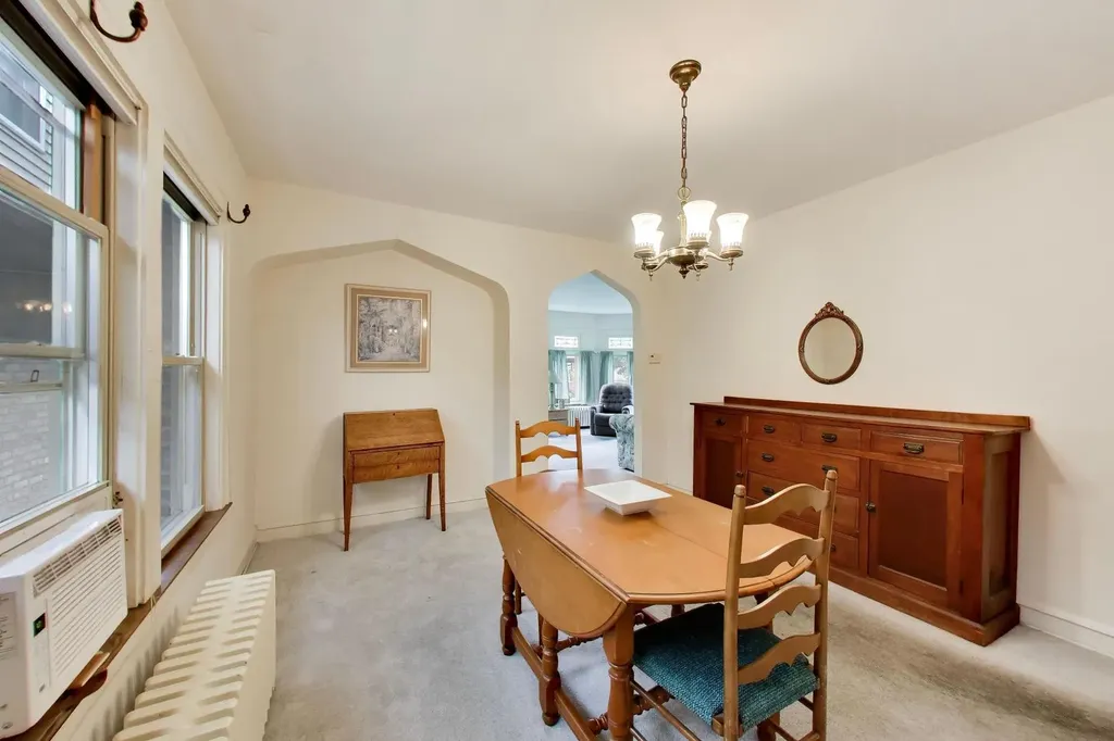 5829 North Mobile Avenue Chicago IL 60646