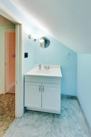 5829 North Mobile Avenue Chicago IL 60646