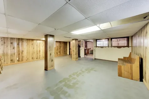 5829 North Mobile Avenue Chicago IL 60646