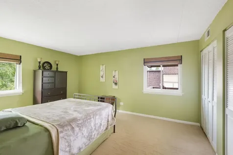 437 Cavalier Court Dundee IL 60118
