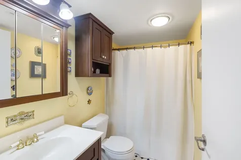 437 Cavalier Court Dundee IL 60118