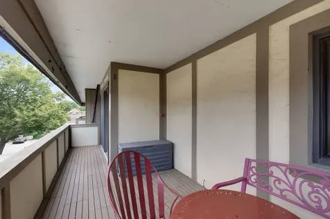 437 Cavalier Court Dundee IL 60118