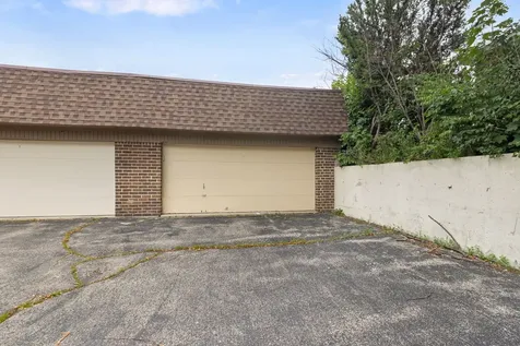 437 Cavalier Court Dundee IL 60118