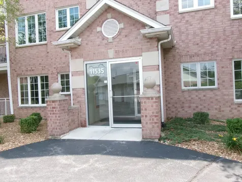 11535 Settlers Pond Way Orland Park IL 60467