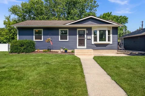 1530 Sunrise Drive Dekalb IL 60115