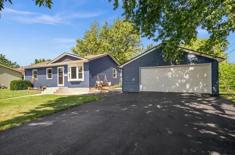 1530 Sunrise Drive Dekalb IL 60115