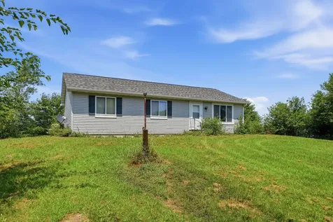 2961 West 2000s Road Kankakee IL 60901