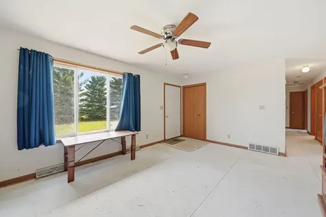 2961 West 2000s Road Kankakee IL 60901