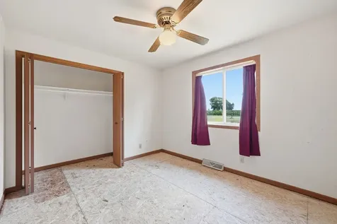 2961 West 2000s Road Kankakee IL 60901