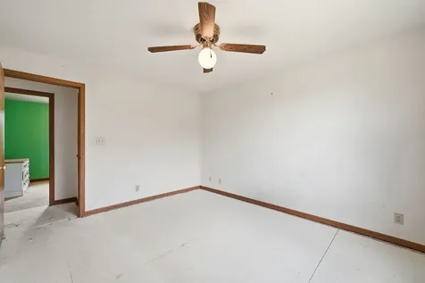 2961 West 2000s Road Kankakee IL 60901
