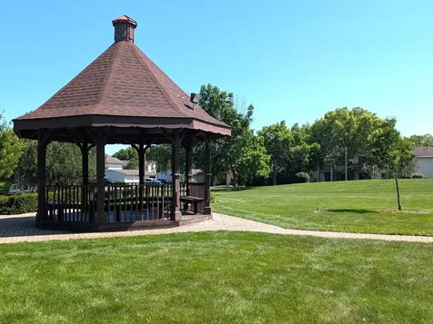 7 Crestview Lane Vernon Hills IL 60061