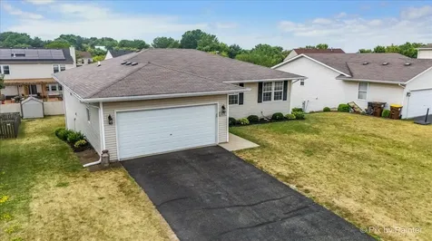 8358 Crooked Bend Road Machesney Park IL 61115