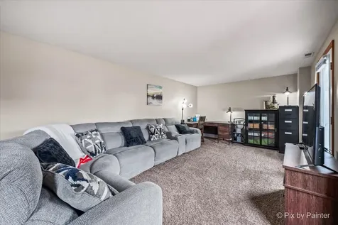 8358 Crooked Bend Road Machesney Park IL 61115
