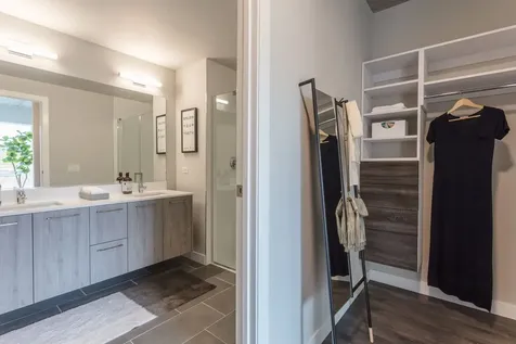 1743 North Leavitt Street Chicago IL 60647