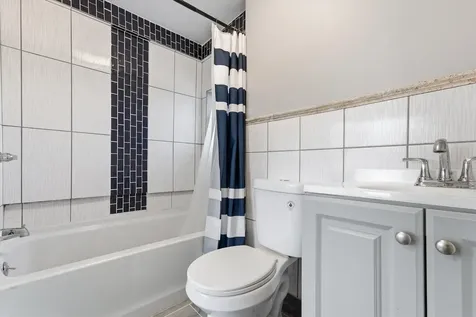 1808 South 22nd Avenue Maywood IL 60153
