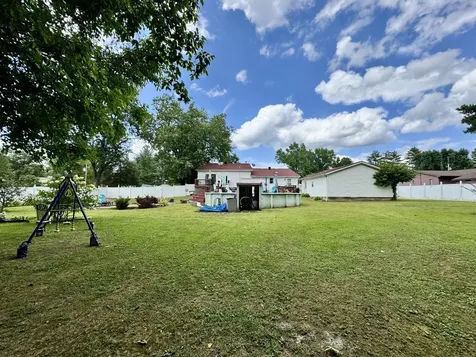 204 West Parrish Avenue Benton IL 62812