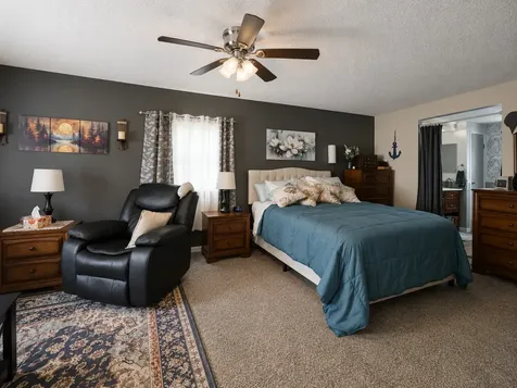 204 West Parrish Avenue Benton IL 62812