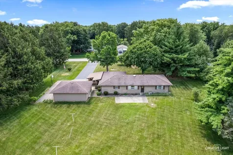 51 Dawn Avenue Plano IL 60545