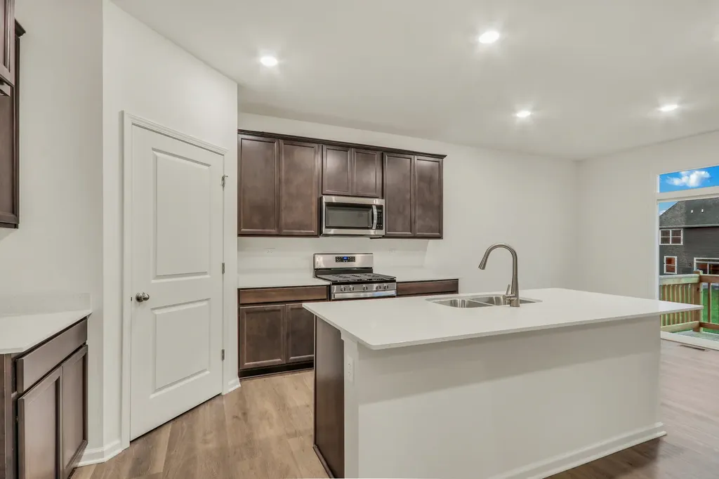 1639 Whisper Glen Drive Plainfield IL 60586