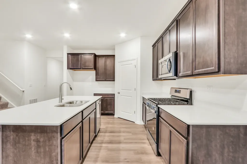 1639 Whisper Glen Drive Plainfield IL 60586