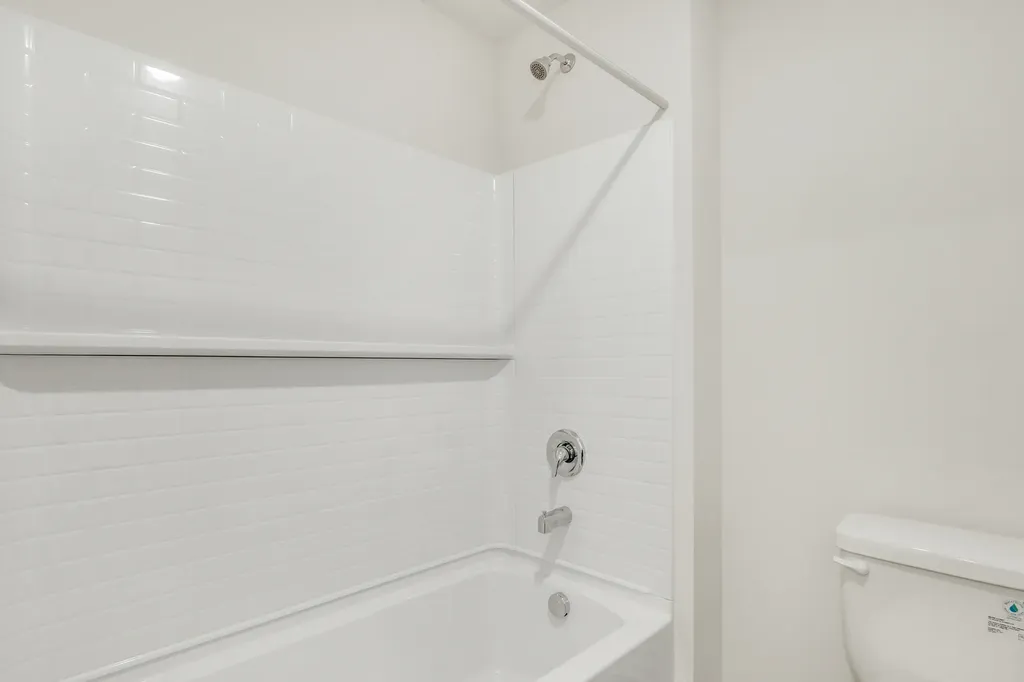 1639 Whisper Glen Drive Plainfield IL 60586