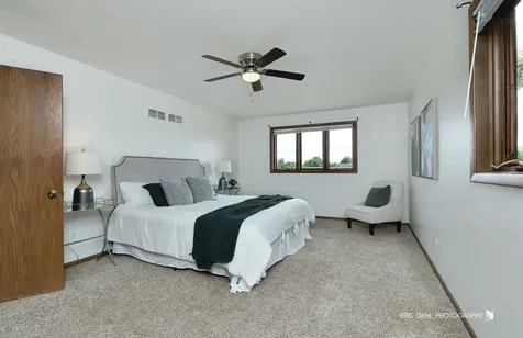14826 Ridgewood Drive Oak Forest IL 60452