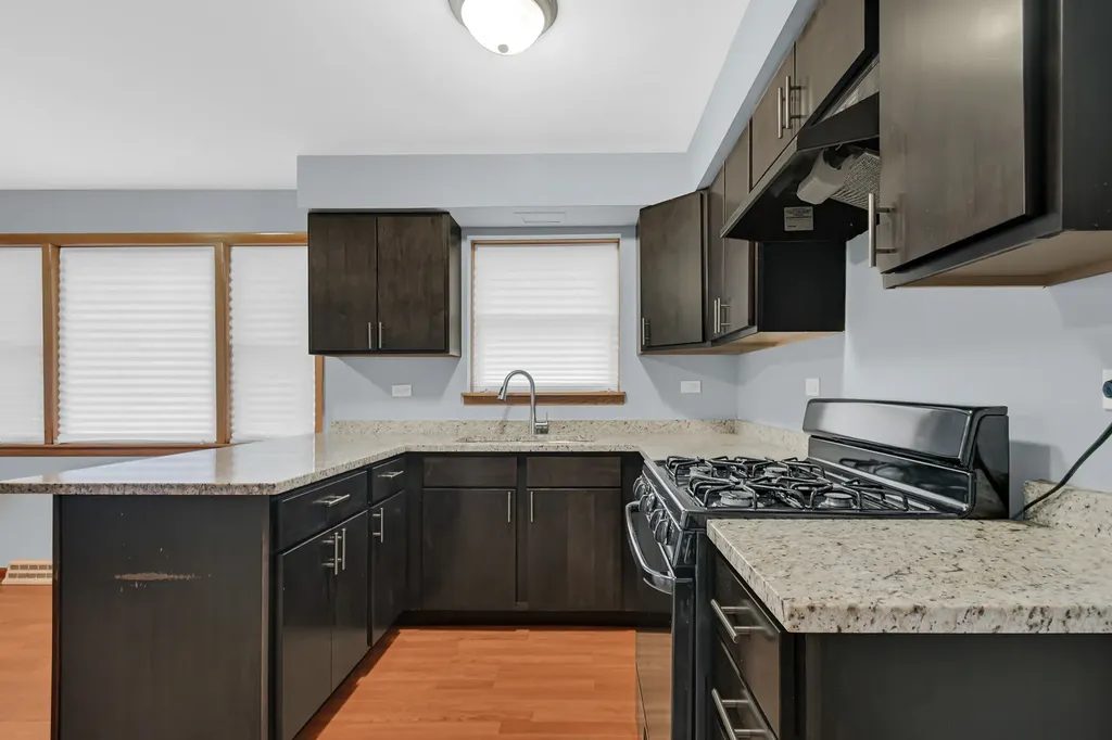 2119 South Grove Street Blue Island IL 60406