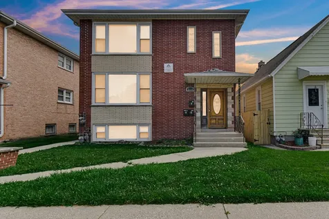 2119 South Grove Street Blue Island IL 60406