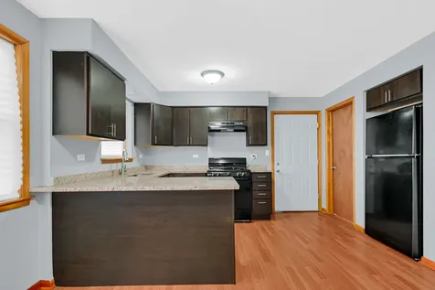 2119 South Grove Street Blue Island IL 60406