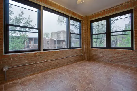 5419 South Hyde Park Boulevard Chicago IL 60615