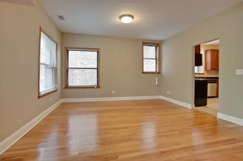 5419 South Hyde Park Boulevard Chicago IL 60615
