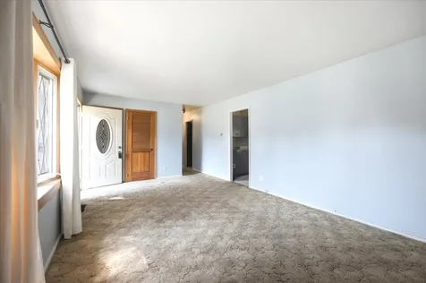 1329 Chippewa Drive Ottawa IL 61350