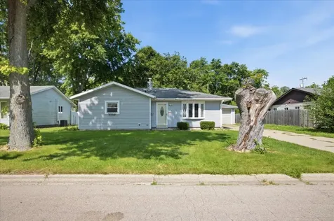 1329 Chippewa Drive Ottawa IL 61350