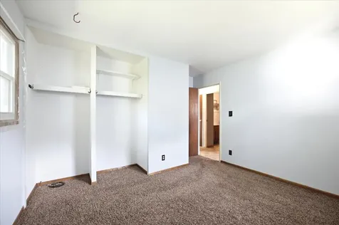 1329 Chippewa Drive Ottawa IL 61350